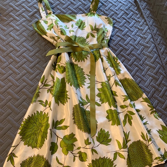 Floral Dress - Picture 3 of 7